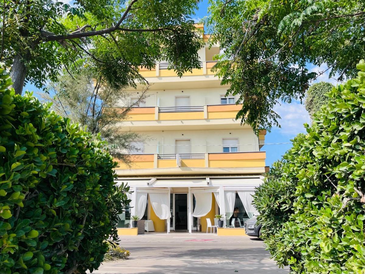 Hotel Costazzurra By Interlux Rimini Exterior foto